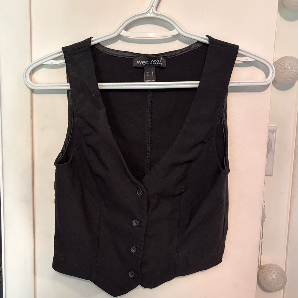 Black vest